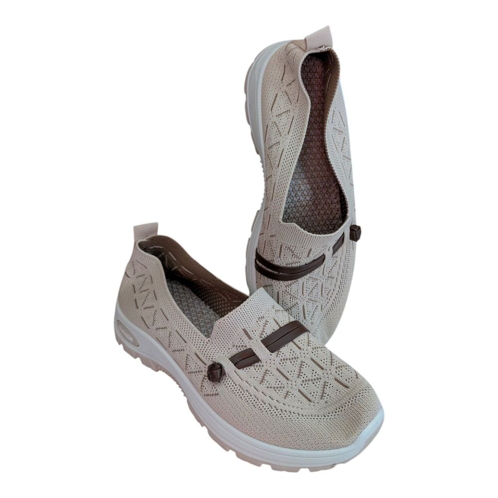 Women's Lightweight Beige Breathable Knit Comfort Slip-On Walking Shoes 6.5